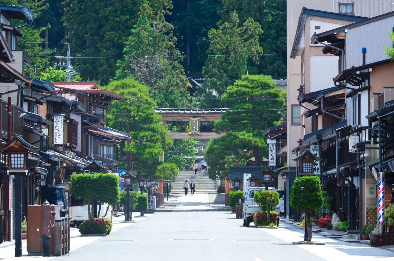 Yado Origami Apartment Takayama  Bagian luar foto