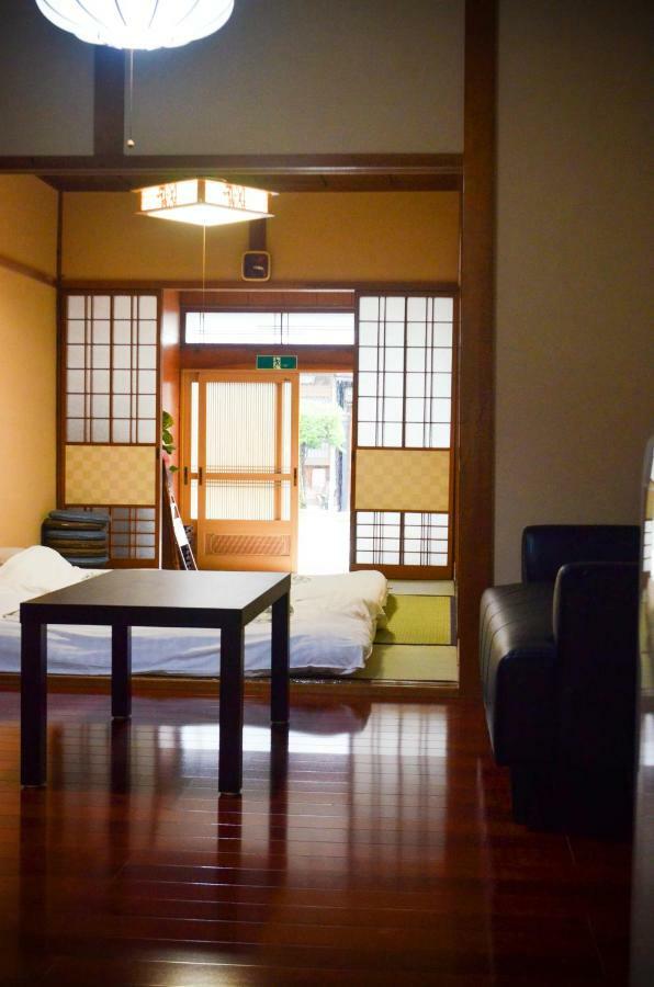 Yado Origami Apartment Takayama  Bagian luar foto